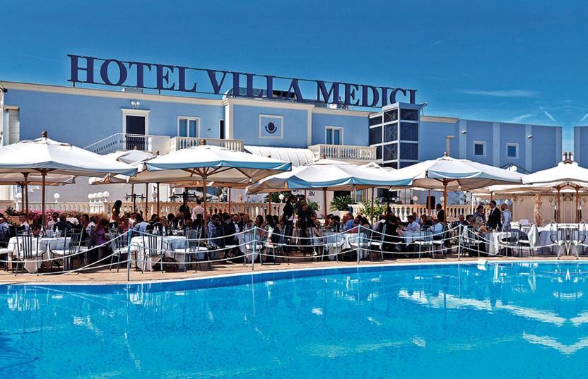 Hotel Villa Medici Rocca San Giovanni Exterior photo