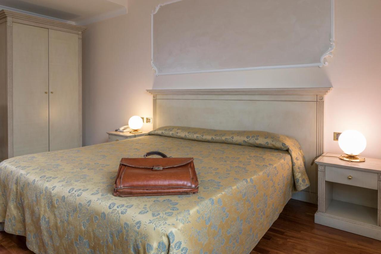 Hotel Villa Medici Rocca San Giovanni Exterior photo